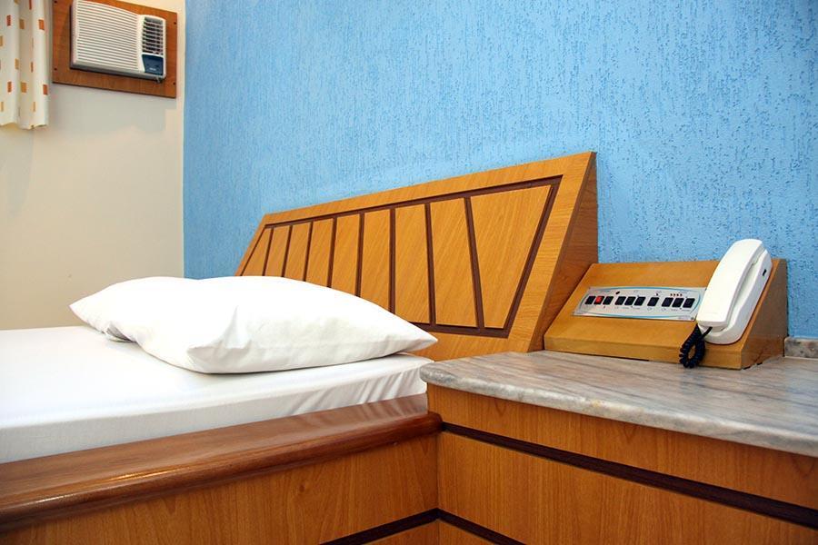Motel Passport Guaratinguetá Екстериор снимка